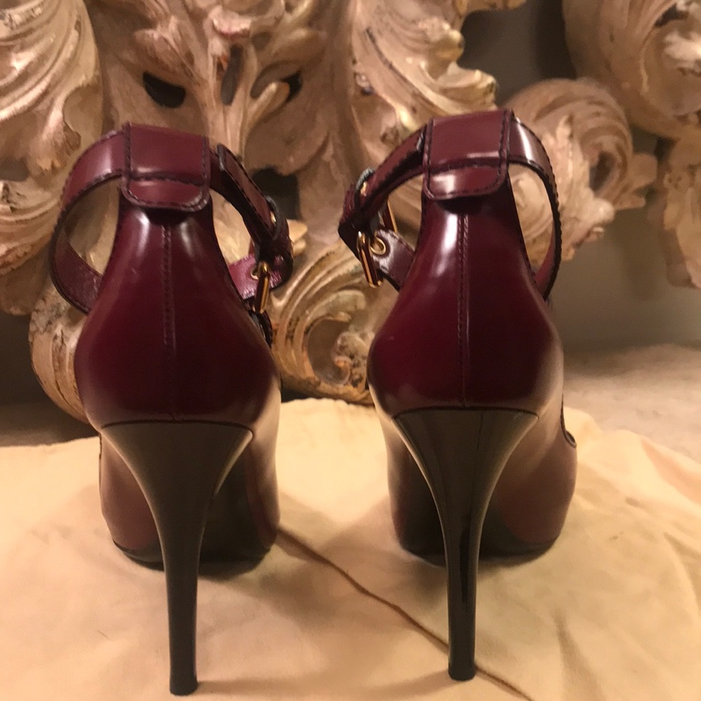 Louis Vuitton pumps - Picture 2 of 6